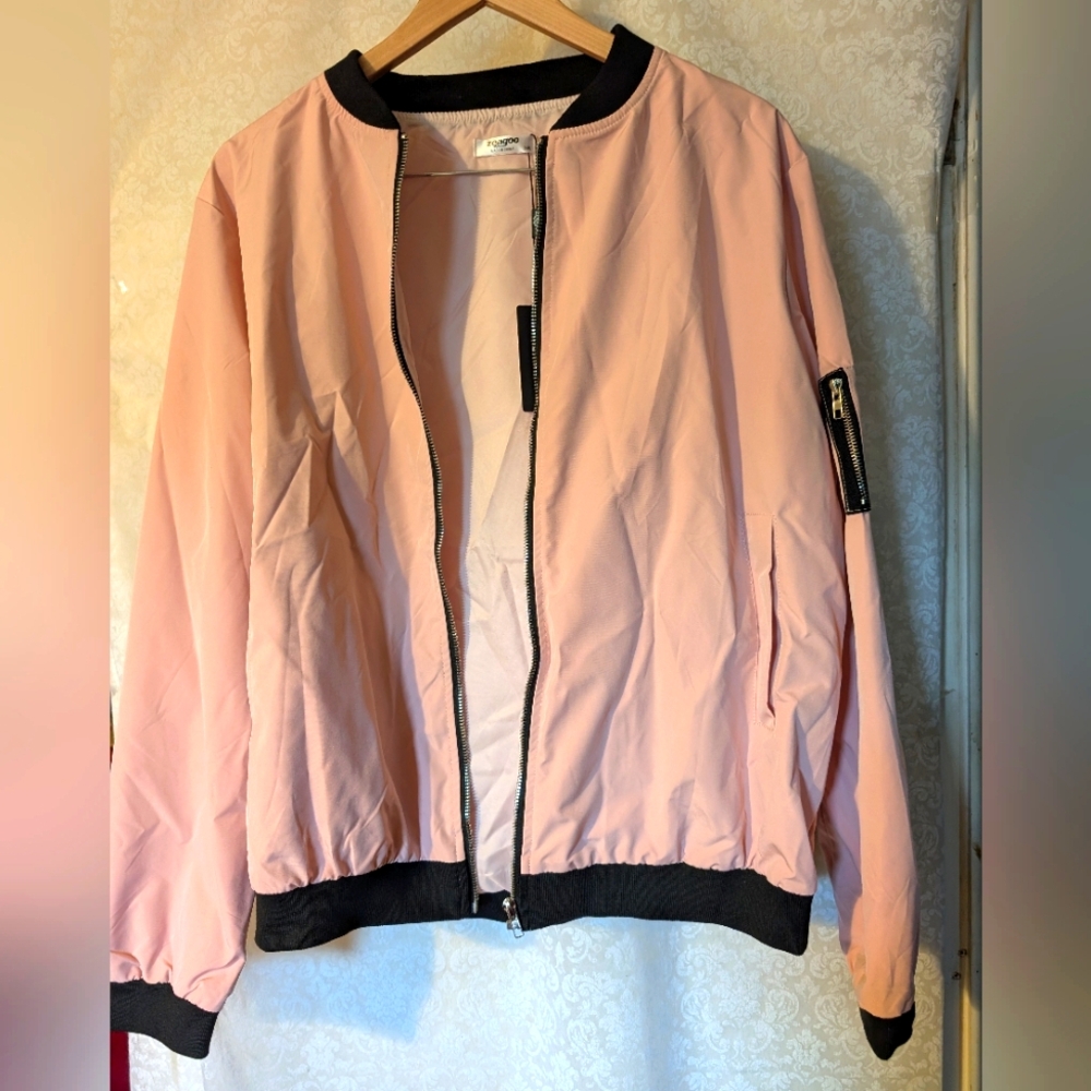 Zeagoo Light Pink Bomber Jacket‎ with Black Trim NWT Sz. XXL